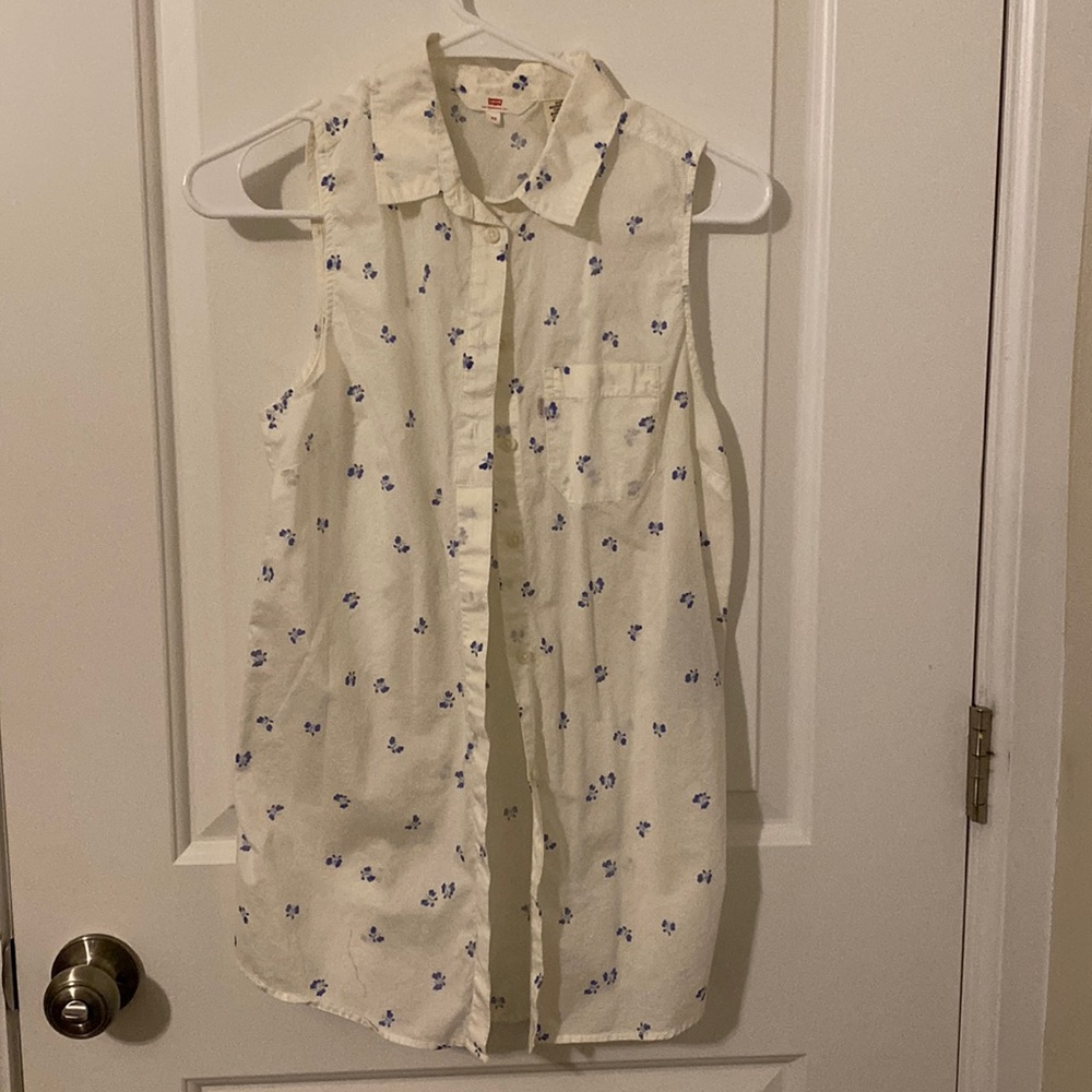 Floral sleeveless tank